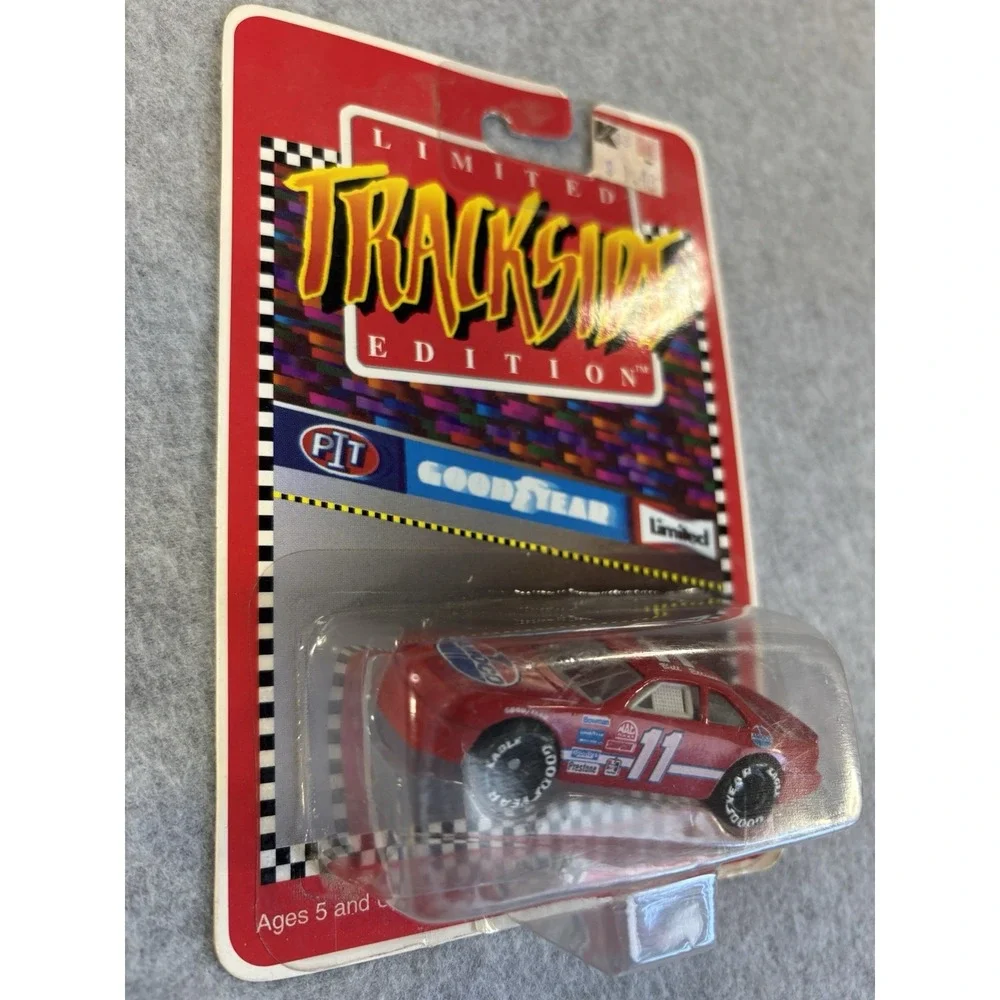 Vtg 1992 FunStuf Trackside Edition Bill Elliott #11 Amoco NASCAR 1:64 Diecast